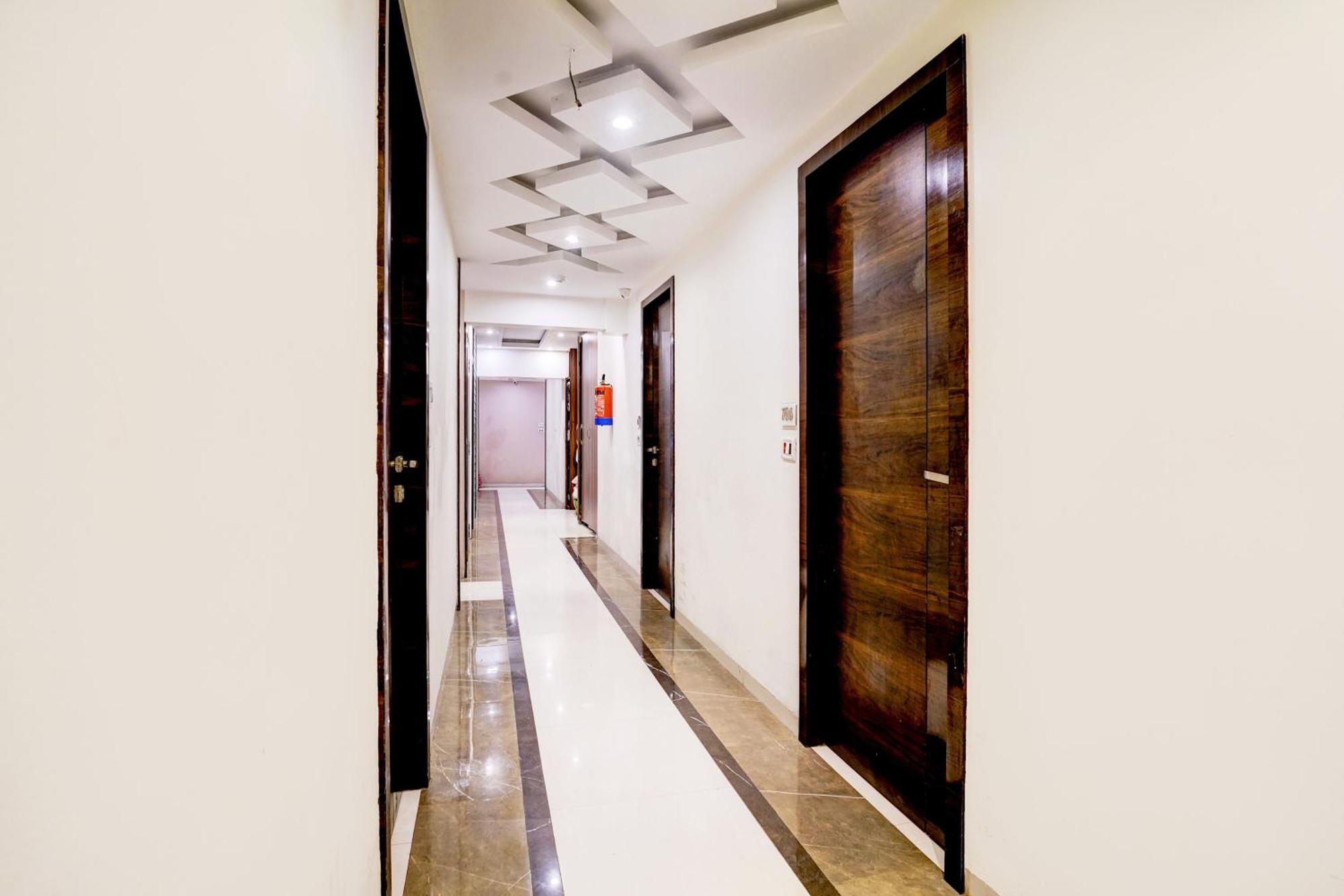 FabHotel Park Palace Mandvi Mumbai Bagian luar foto